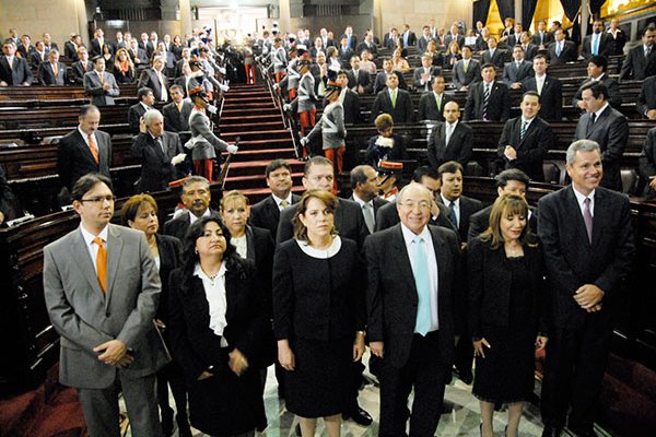 Comisiones de Postulacion El Periodico