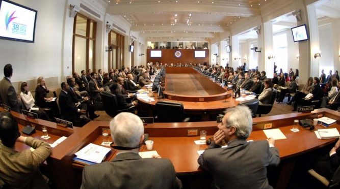 consejo-permanente-discute-propuesta-venezuela_lprima20160601_0115_34